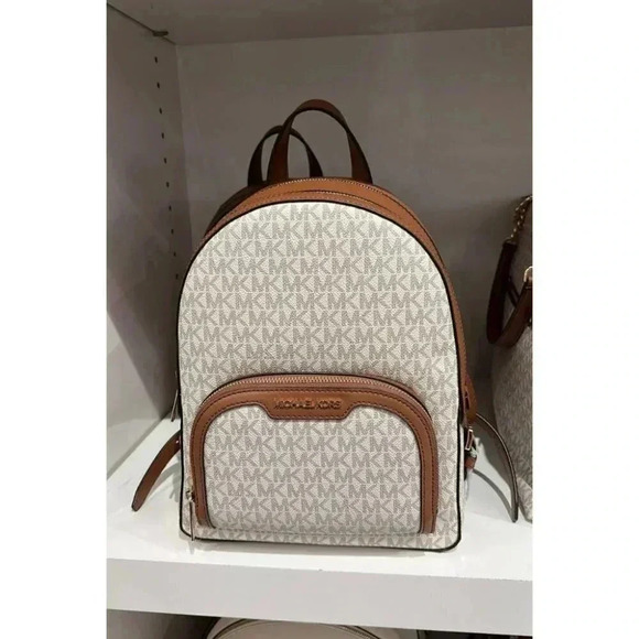 Michael Kors Jaycee Medium Backpack - Vanilla - Picture 1 of 9